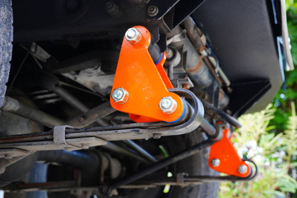 टेस्ला मॉडेल 3 आणि मॉडेल वाई कंट्रोल आर्म बुशिंग्ज: संभाव्य चिंता आणि वास्तविक-जागतिक अहवाल