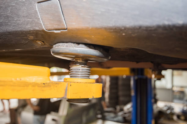 ऑटोमोटिव्ह बुशिंग म्हणजे काय आणि ते काय करते?